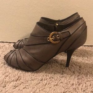 Louis Vuitton grey leather ankle booties